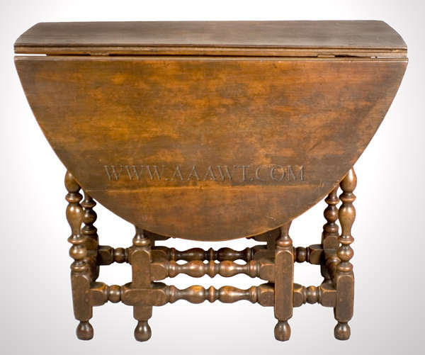 Table, Gate Leg, Small Size, Outstanding Turnings, Old Surface
New England
Early 18th Century, entire view